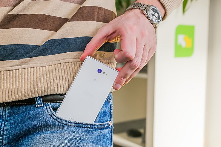 Sony Xperia M2 Aqua recenzija test (13).jpg